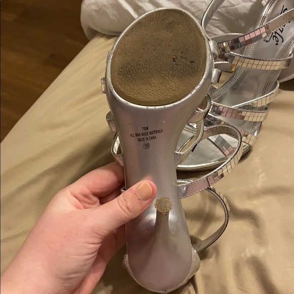 Women’s prom high heels size 10 - Picture 2 of 3